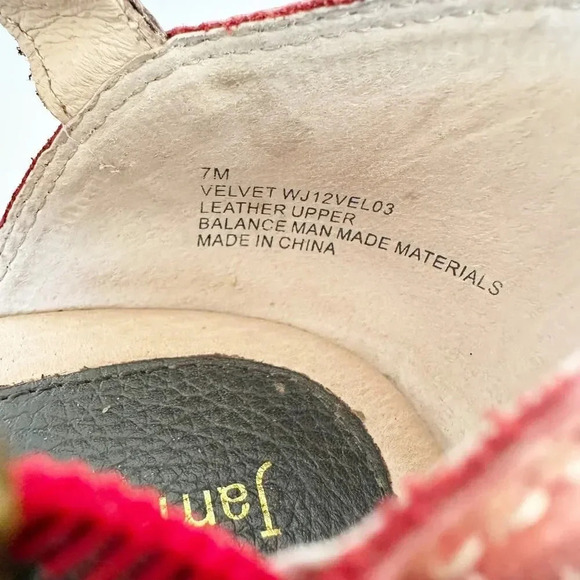 JAMBU Size 7 Red‎ Suede Mary Jane Sandal - Picture 5 of 7